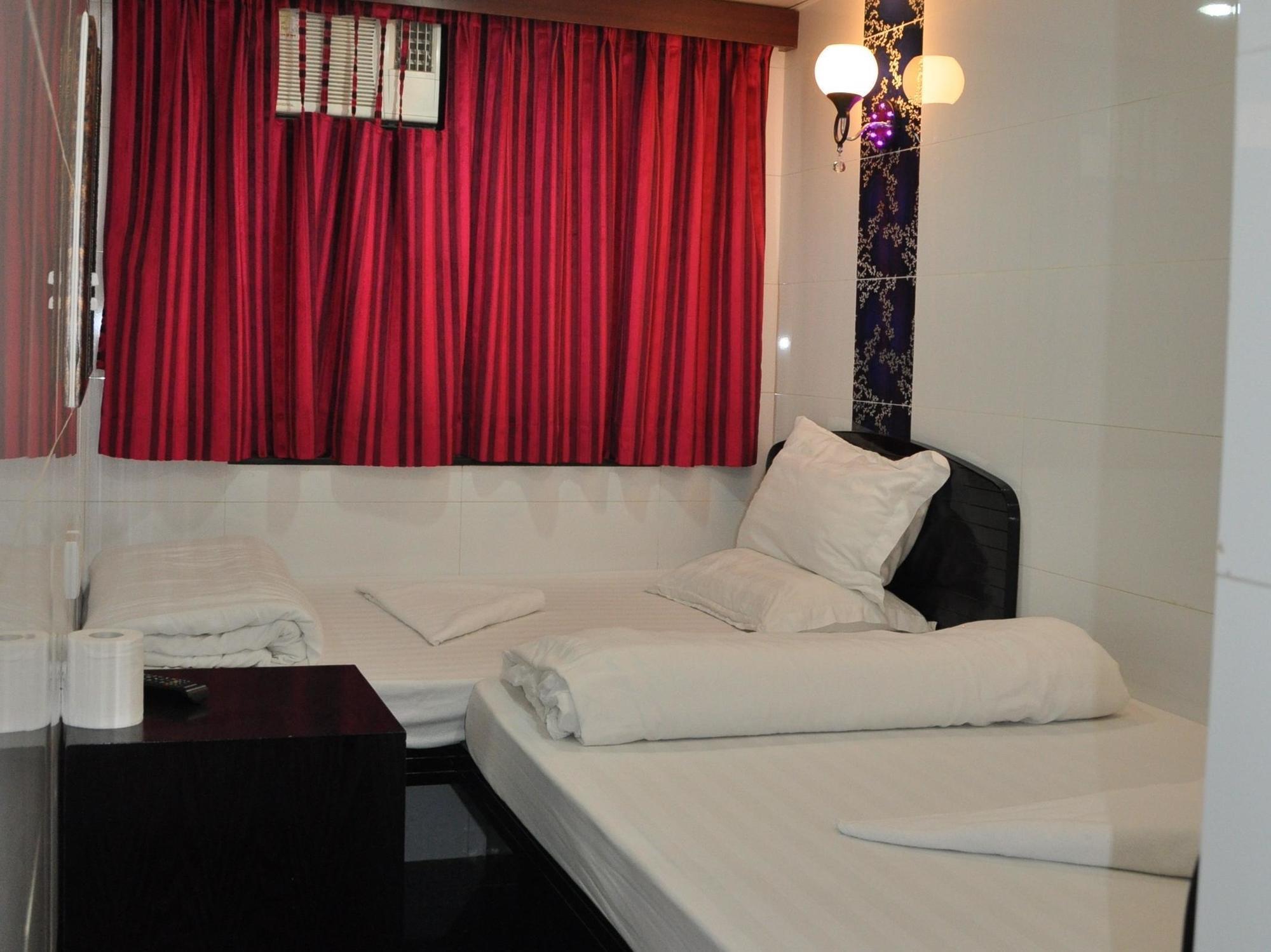 Guangzhou Guest House Tsim Sha Tsui  ภายนอก รูปภาพ