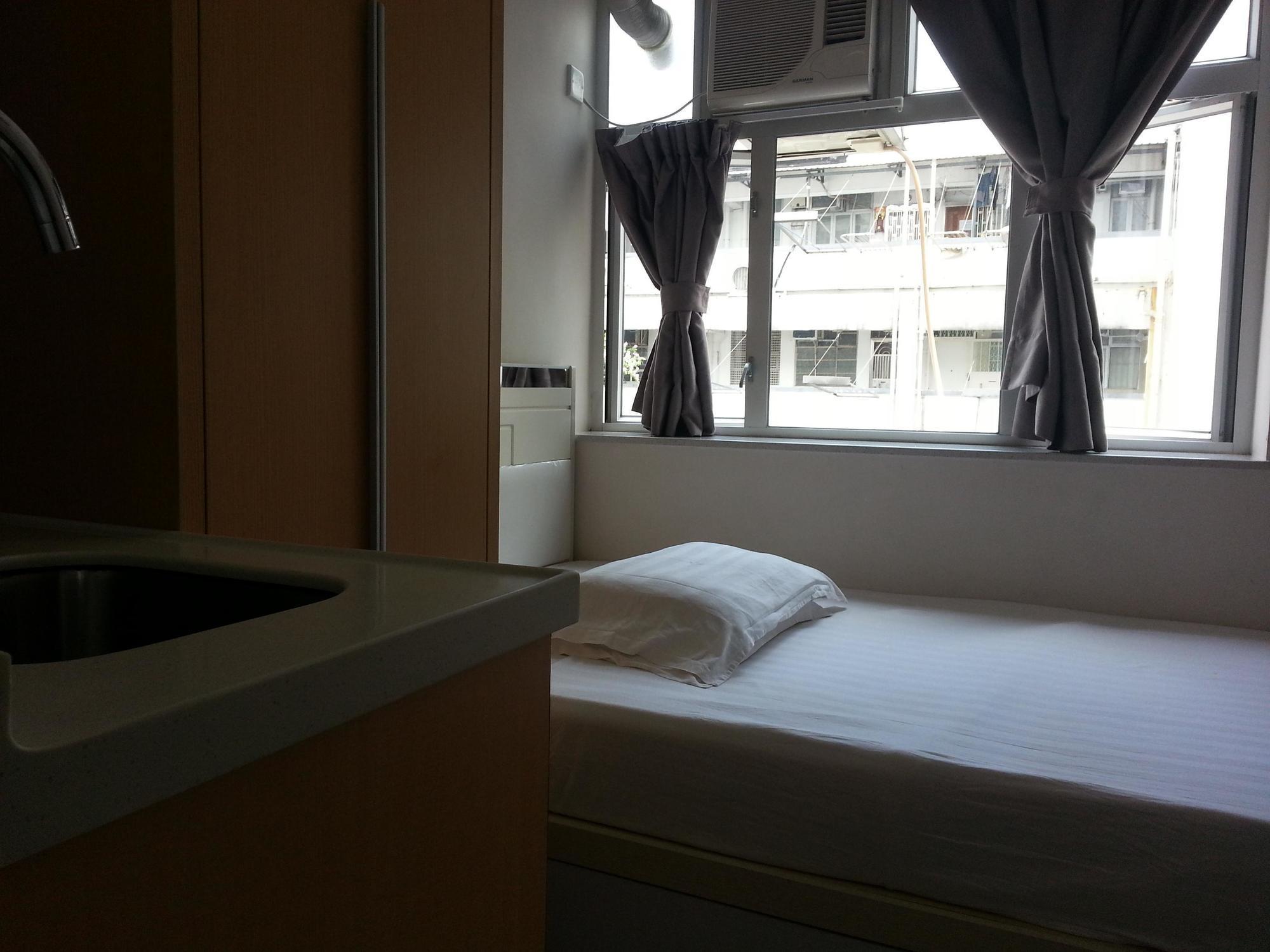 Guangzhou Guest House Tsim Sha Tsui  ภายนอก รูปภาพ